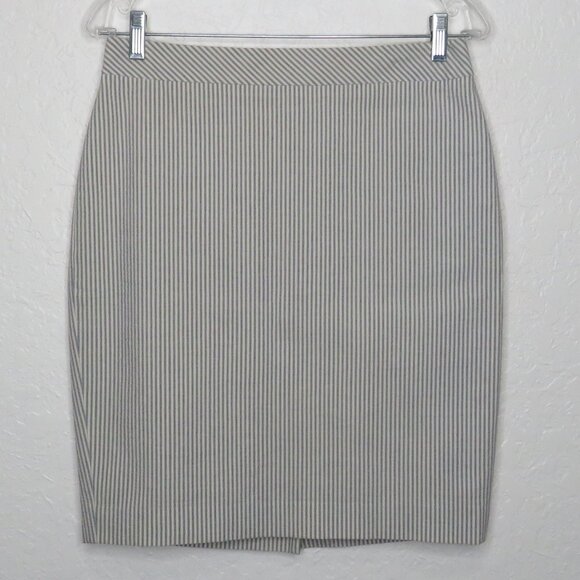 Ann Taylor Dresses & Skirts - Ann Taylor* Women's Fully Lined 1.5" Hem Waist 5" Slit Pencil Skirt~ Size 6P